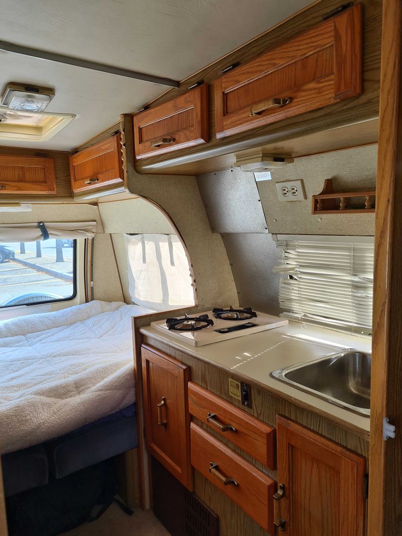 Picture 5/10 of a 1988 dodge ram b250 (need to be sold ASAP) for sale in Las Vegas, Nevada