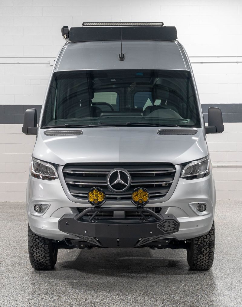 Picture 3/35 of a 2021 Mercedes Sprinter 4x4 Factory Crew for sale in Elk Grove Village, Illinois