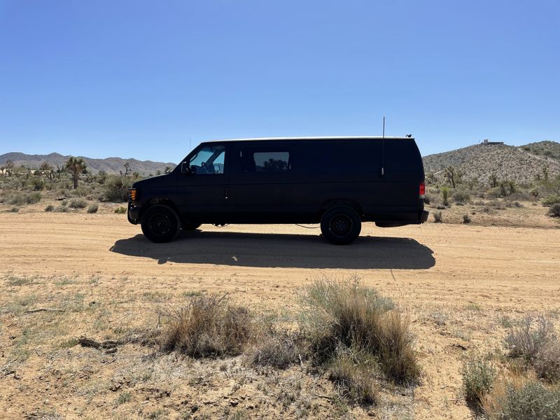 Picture 2/33 of a Ford E350 Econoline Sport Van for sale in Yucca Valley, California
