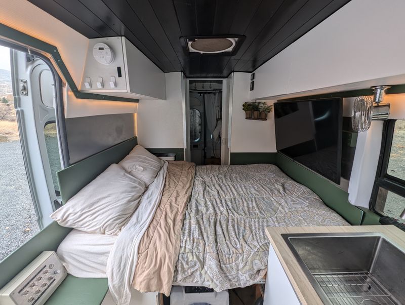 Picture 3/21 of a 2014 Promaster: Full Bathroom, Loaded Kitchen, Solar Power! for sale in Lincoln City, Oregon