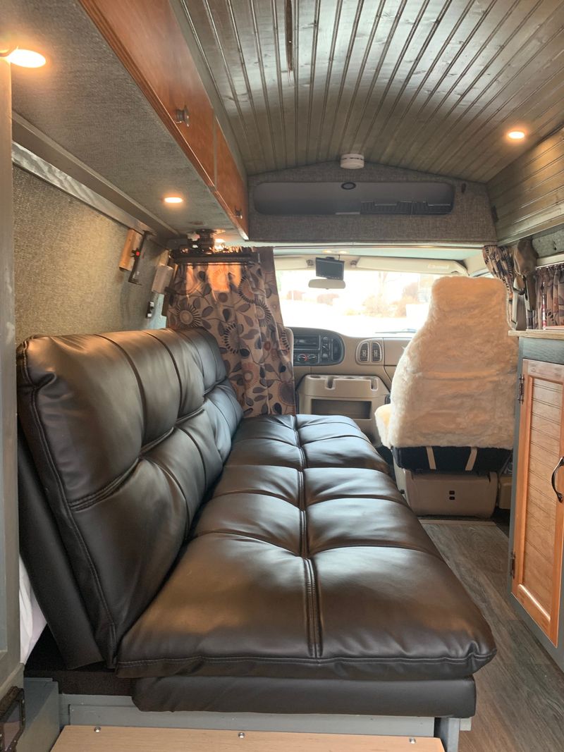 Picture 5/10 of a 2001 Dodge Ram 1500 Camper Van for sale in Nampa, Idaho