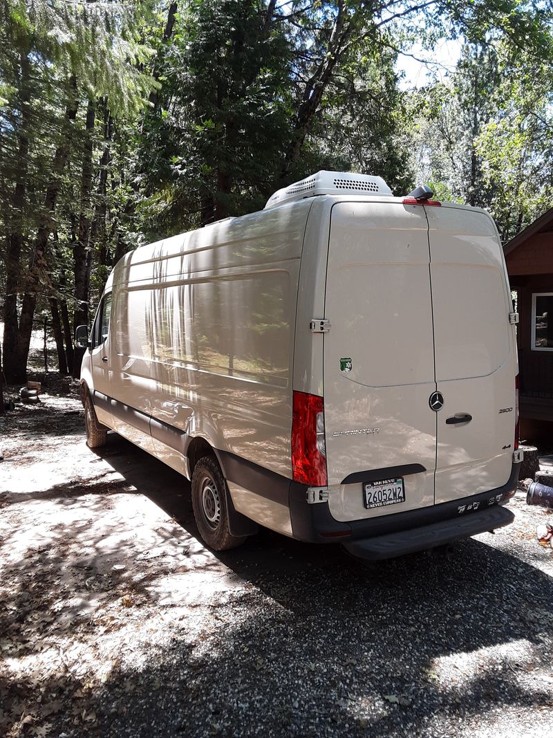 Picture 2/12 of a 2019 Sprinter 2500 4X4 Diesel 170 for sale in Nevada City, California