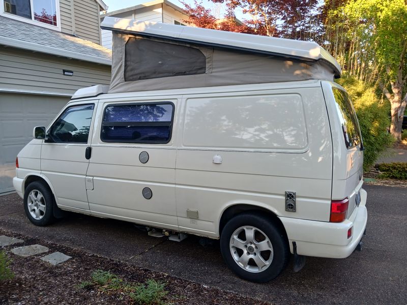 Picture 3/27 of a 2002 VW Eurovan Full Camper for sale in Portland, Oregon