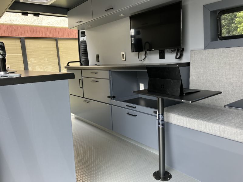 Picture 3/16 of a Mobile Office - Promaster 2500 159" WB High Roof - NEW for sale in Ventura, California