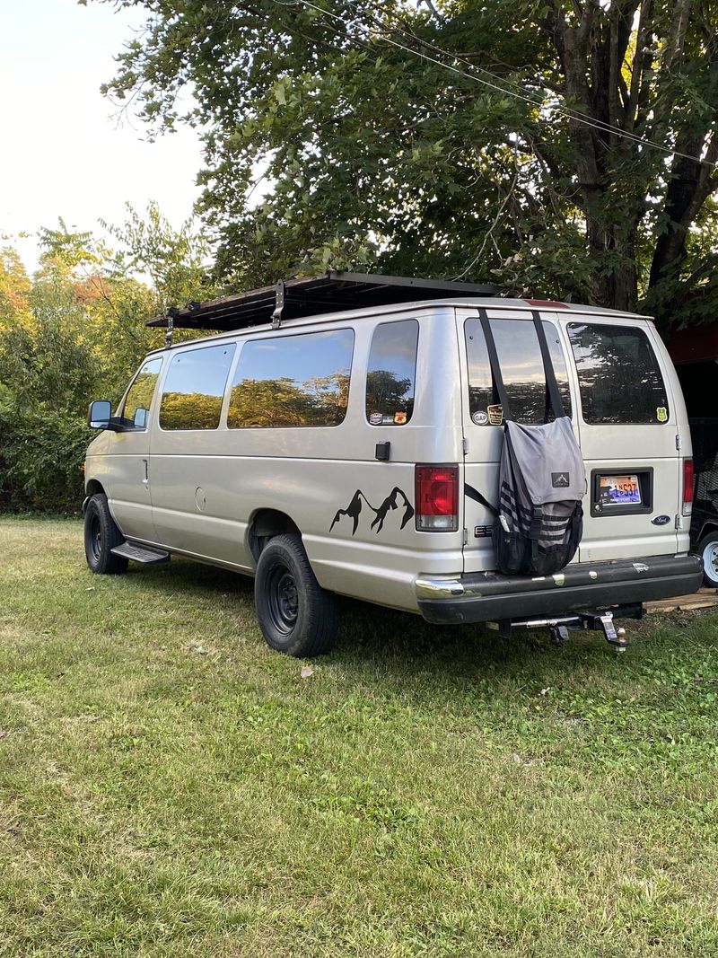 Picture 2/32 of a 2003 E-350XLT Super duty  for sale in Rutledge, Tennessee