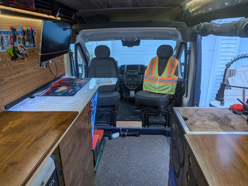 Picture 2/18 of a 2022 Ram Promaster 159"EXT Off Grid Build for sale in Winona, Minnesota