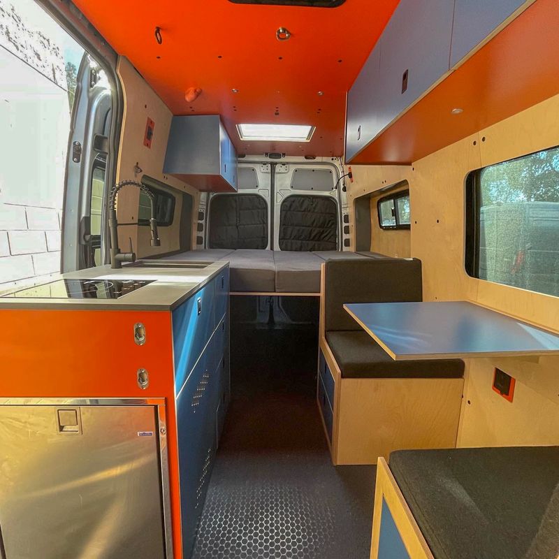 Picture 2/15 of a 2020 4x4 Sprinter for sale in Greenbrae, California