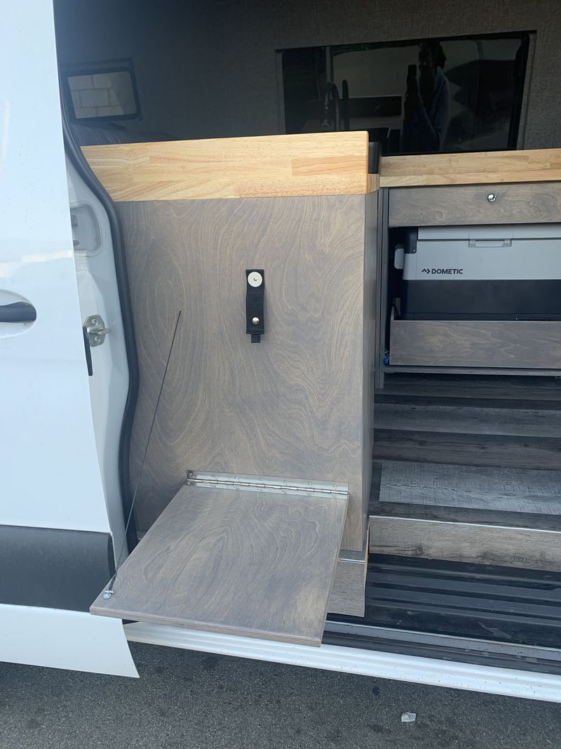 Picture 5/20 of a 2019 Mercedes Sprinter 144” for sale in Pasadena, California
