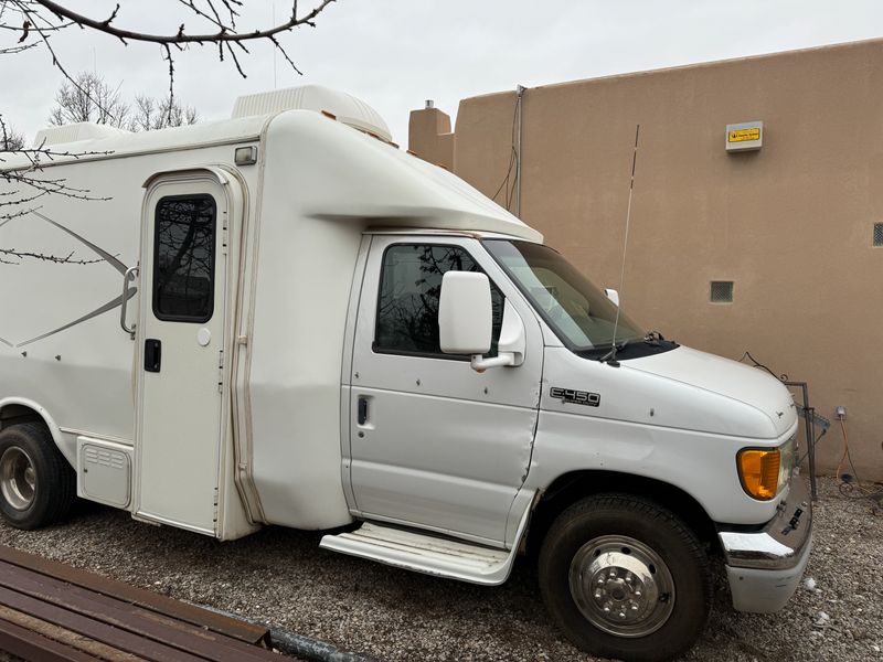 Picture 5/12 of a 2001 F450 Diesel for sale in Albuquerque, New Mexico