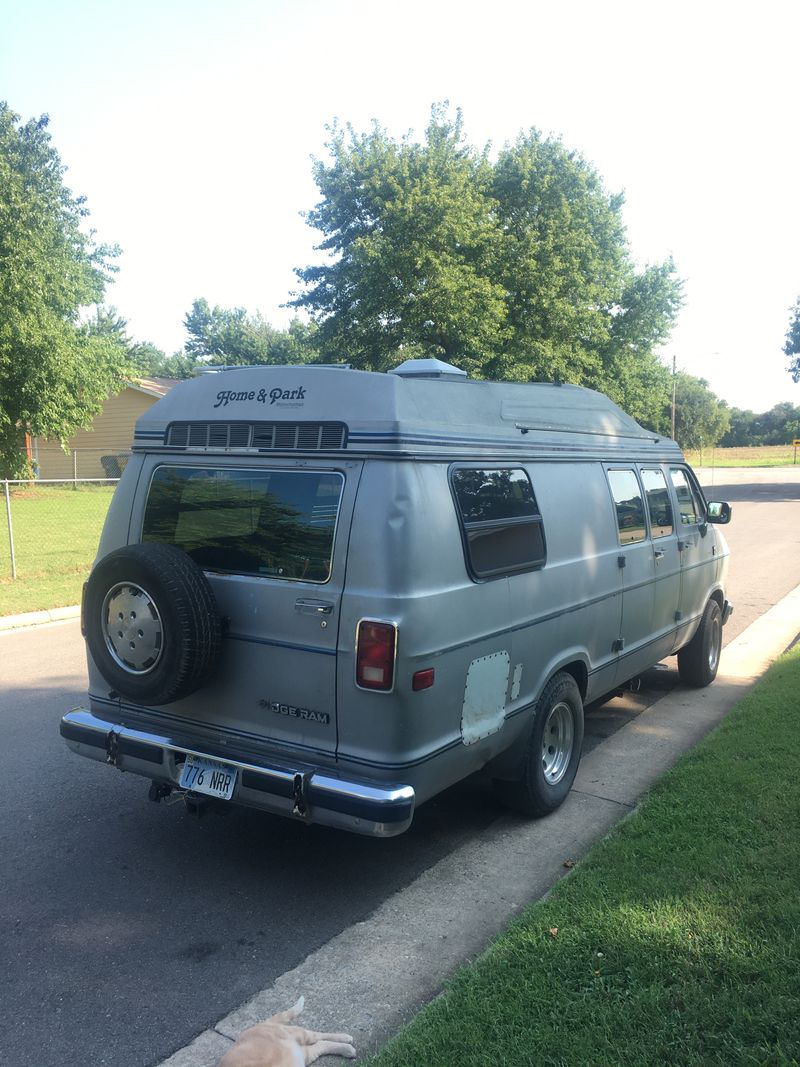 Picture 4/11 of a 1989 Dodge Hi Top 2500, 113k, runs great  for sale in Wichita, Kansas
