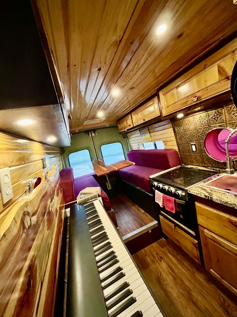 Picture 5/11 of a Beautiful Off-Grid Campervan Conversion for sale in Monte Vista, Colorado