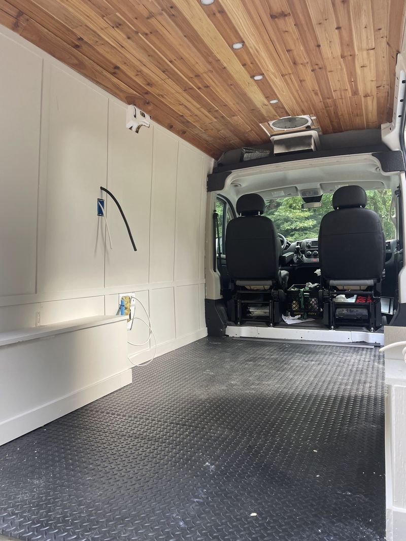 Picture 5/5 of a 2020 Dodge Promaster 136 for sale in Rushville, Ohio