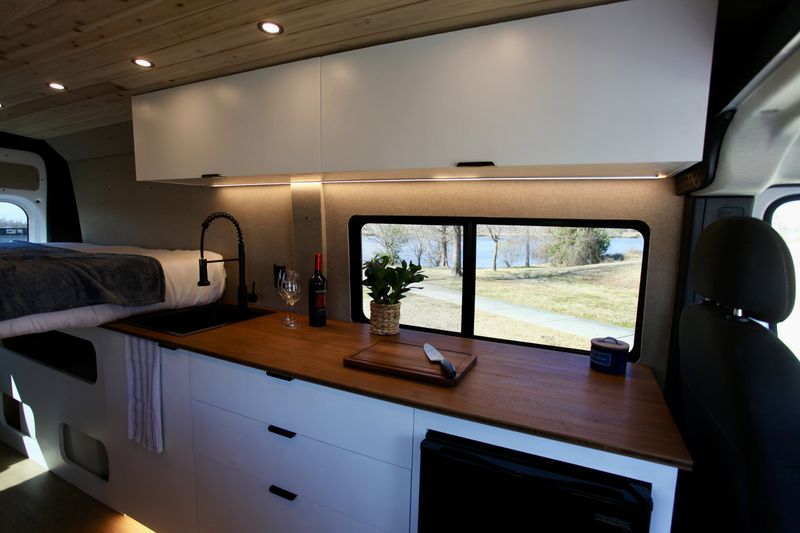 Picture 4/20 of a 2023 Ram Promaster Campervan for sale in Wilmington, North Carolina