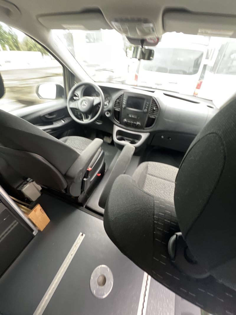 Picture 5/10 of a Metris - Driverge Metris Campervan for sale in San Francisco, California