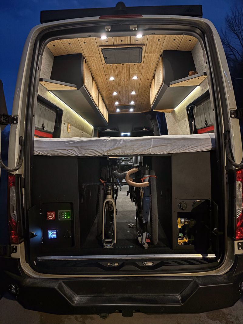 Picture 5/23 of a Mercedes Sprinter 4x4 for sale in Alamosa, Colorado