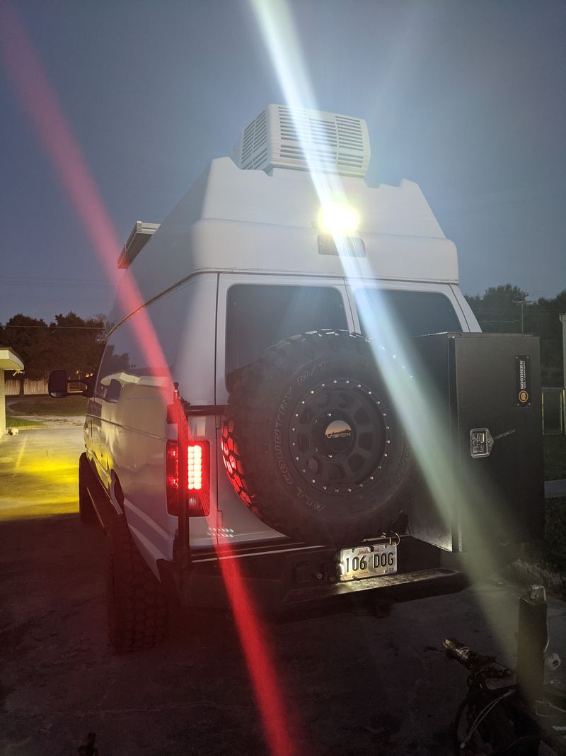 Picture 5/24 of a 2003 Ford E-350 7.3 Diesel 4x4 for sale in Church Point, Louisiana