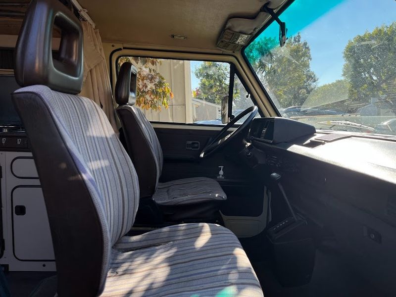 Picture 3/12 of a '84 VW Westfalia Pop-Top Camper for sale in Encinitas, California