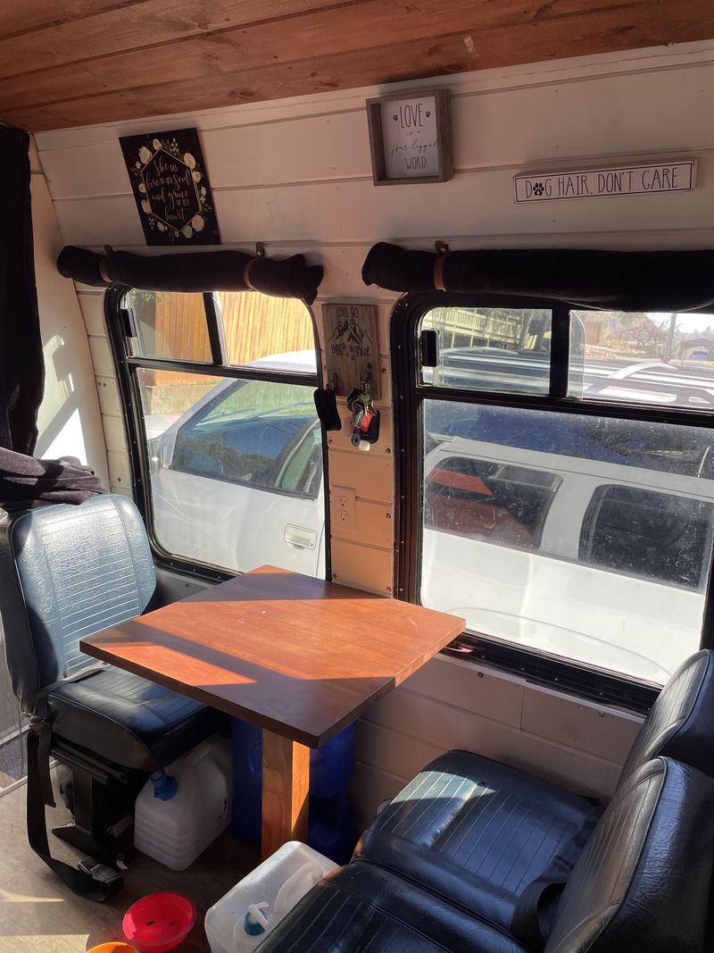 Picture 5/8 of a 1994 Ford bus for sale in Sonora, California