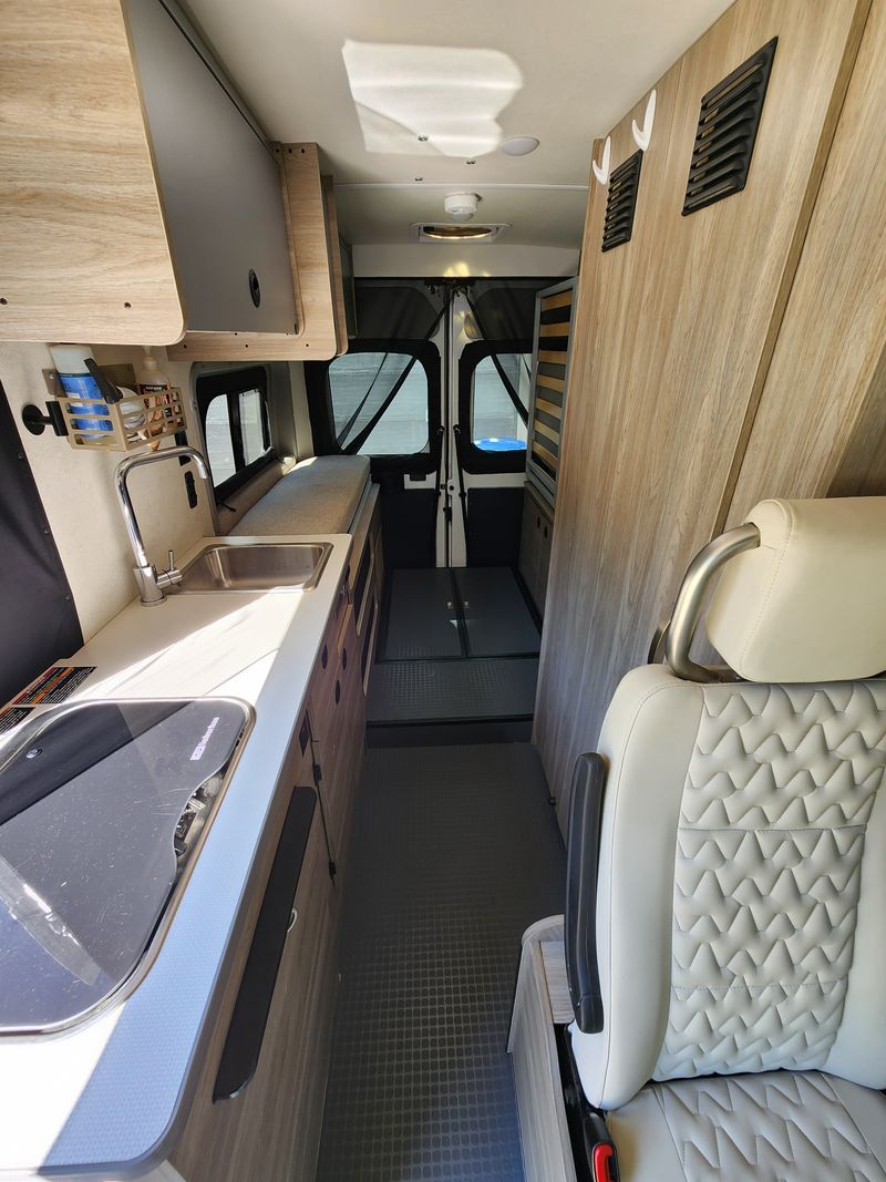 Picture 4/20 of a 2021 Winnebago Solis 59P for sale in Durango, Colorado