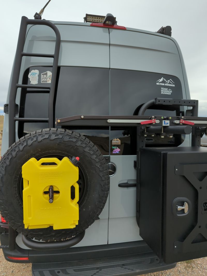 Picture 3/20 of a Ultimate Off-Grid 2021 Sprinter 4x4 – $200K Build Only $114K for sale in Silverthorne, Colorado