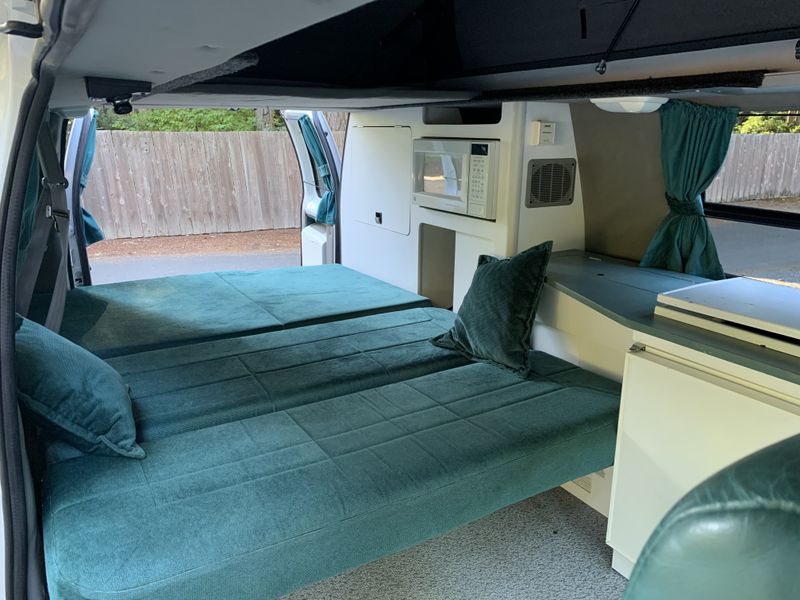 Picture 2/20 of a 2000 Ford Econoline E-150 GTRV Conversion  for sale in Gig Harbor, Washington