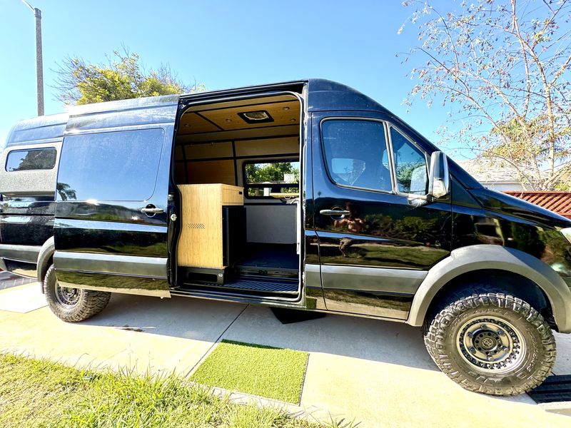 Picture 4/37 of a 2018 Mercedes-Benz 170 4x4 Barely Used 40k miles! for sale in San Diego, California