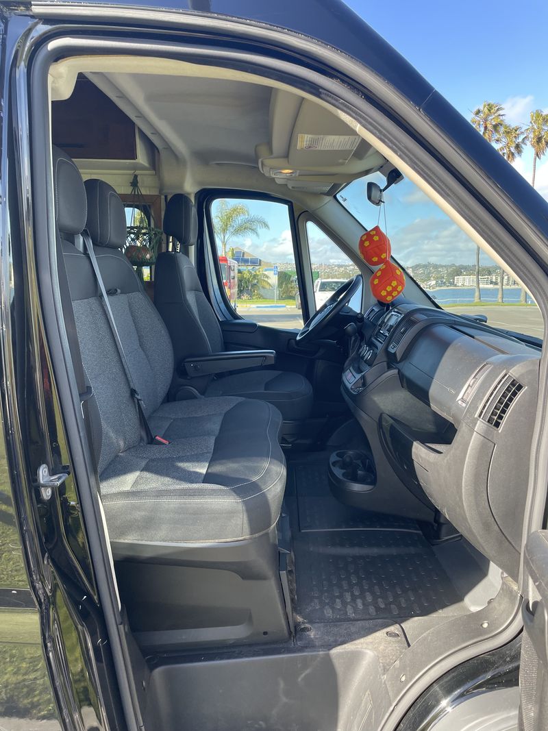 Picture 5/14 of a 2017 RAM ProMaster 2500 for sale in San Diego, California