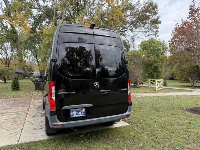 Picture 4/15 of a 2019 Sprinter 2500 Camper Van 144’ for sale in Franklin, Tennessee