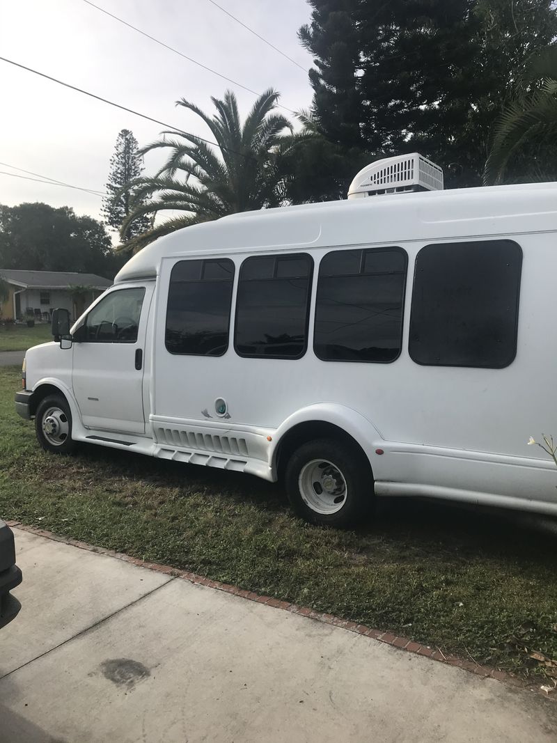 Picture 3/22 of a Chevy Express 3500 Turtle top Shuttle bs Rv Conversion for sale in North Fort Myers, Florida