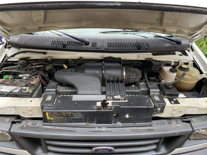 Picture 4/13 of a 2006 ford econline 350 superduty 4x4 for sale in Portland, Oregon
