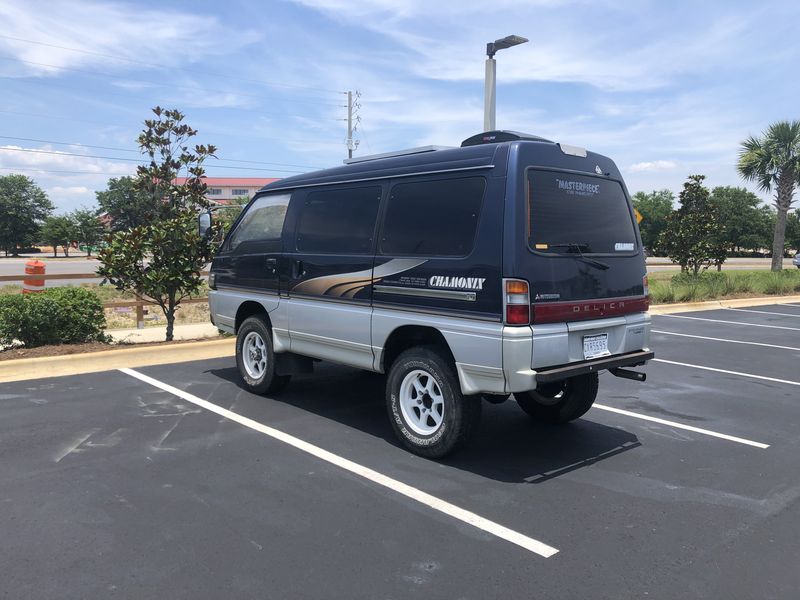 Picture 1/12 of a 1993 Mitsubishi Delica Star Wagon Turbodiesel 4x4 for sale in Destin, Florida