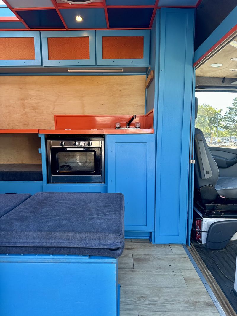 Picture 4/9 of a 2006 Dodge Sprinter for sale in Reno, Nevada