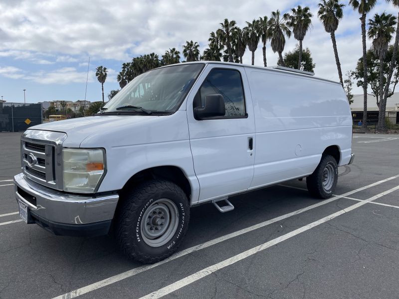 Picture 2/15 of a 2009 Ford E-350 Stealth Camper for sale in Torrance, California