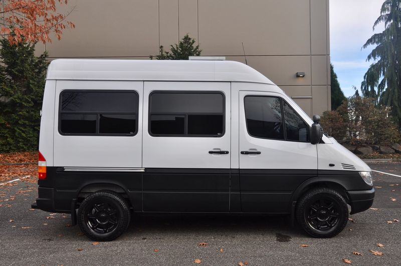 Picture 4/40 of a 2006 Freightliner Sprinter 2500 Shorty 118" High roof T1N for sale in Hillsboro, Oregon