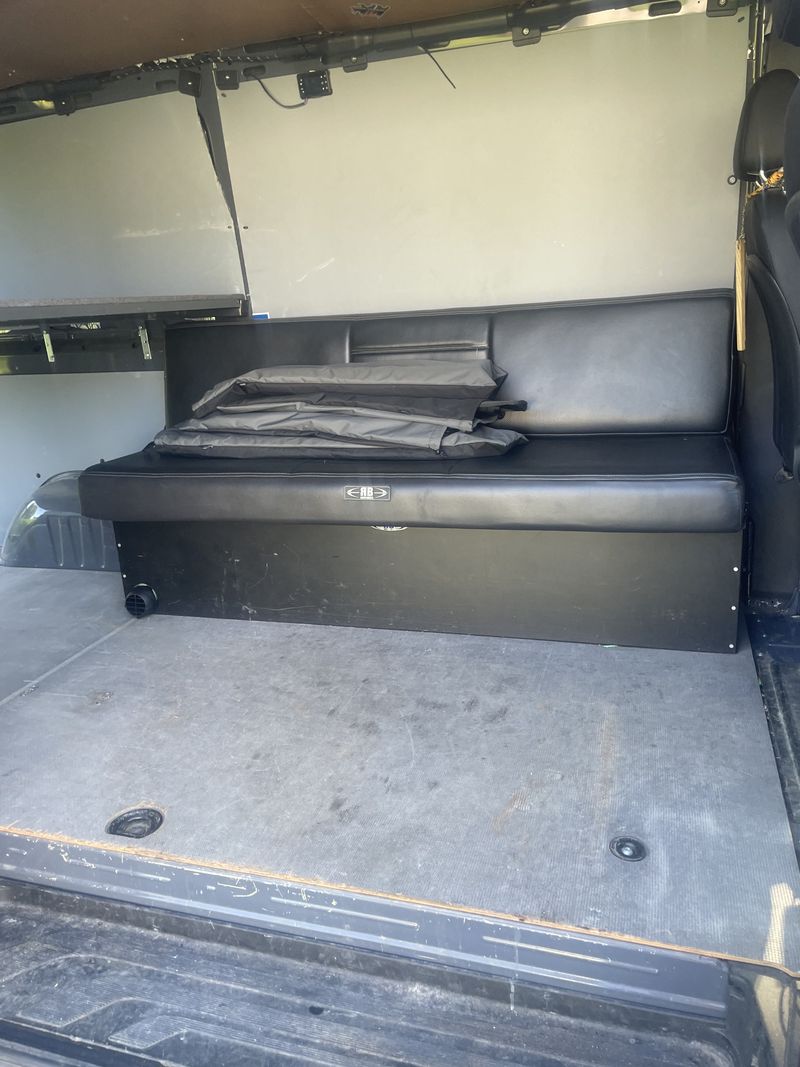 Picture 2/14 of a 2019 mercedes sprinter 144 flat roof for sale in Pittsfield, Massachusetts