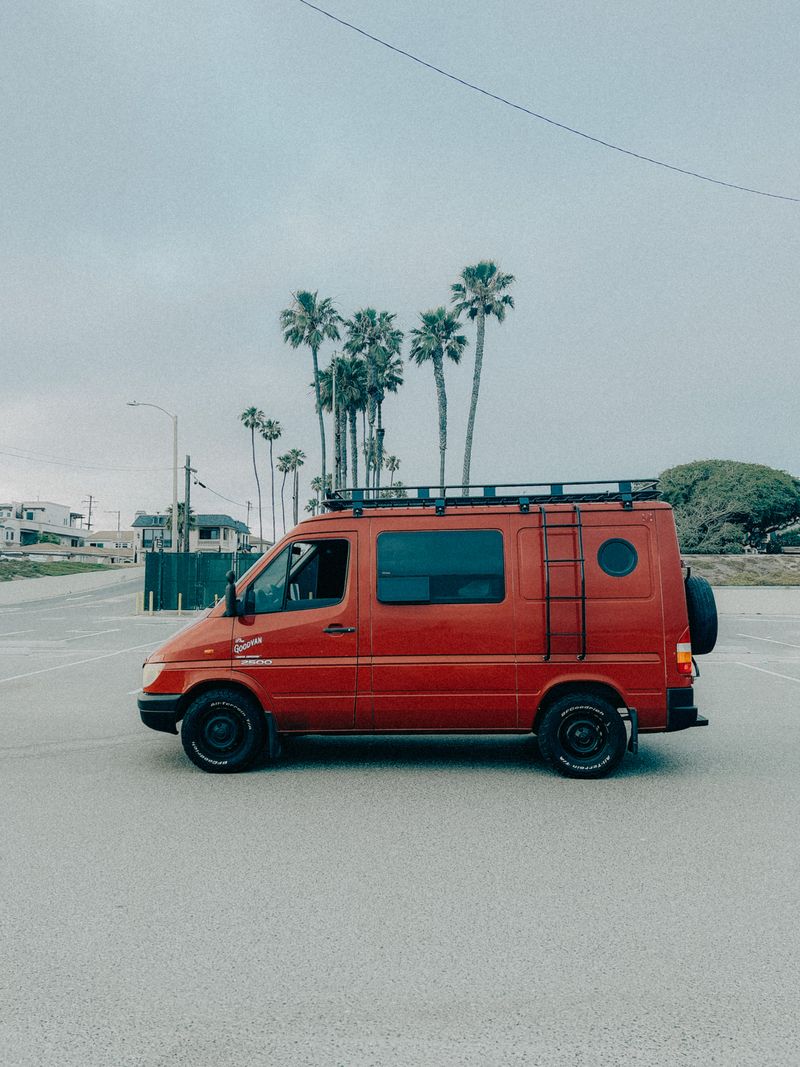 Picture 1/7 of a 2005 Mercedes sprinter  for sale in Buena Park, California