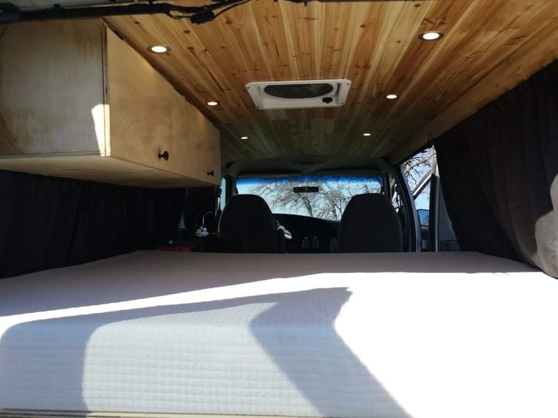 Picture 3/7 of a 2007 Ford E350 Class B Camper Van for sale in Sacramento, California