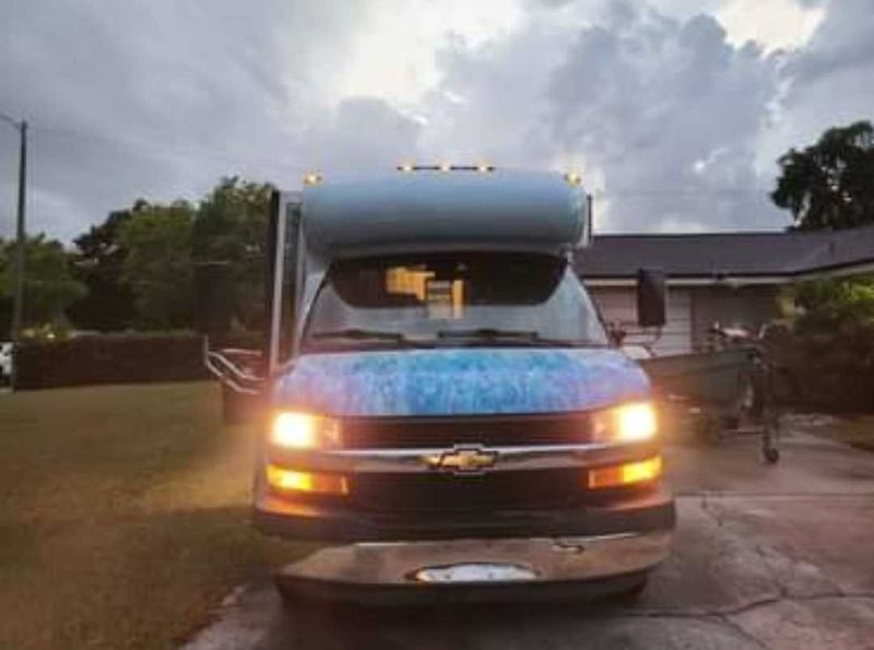 Picture 2/20 of a 2008 Chevrolet One Ton Diesel  for sale in Debary, Florida