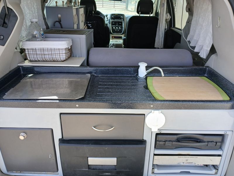 Picture 3/8 of a 2016 Doge Caravan  150k for sale in Price, Utah