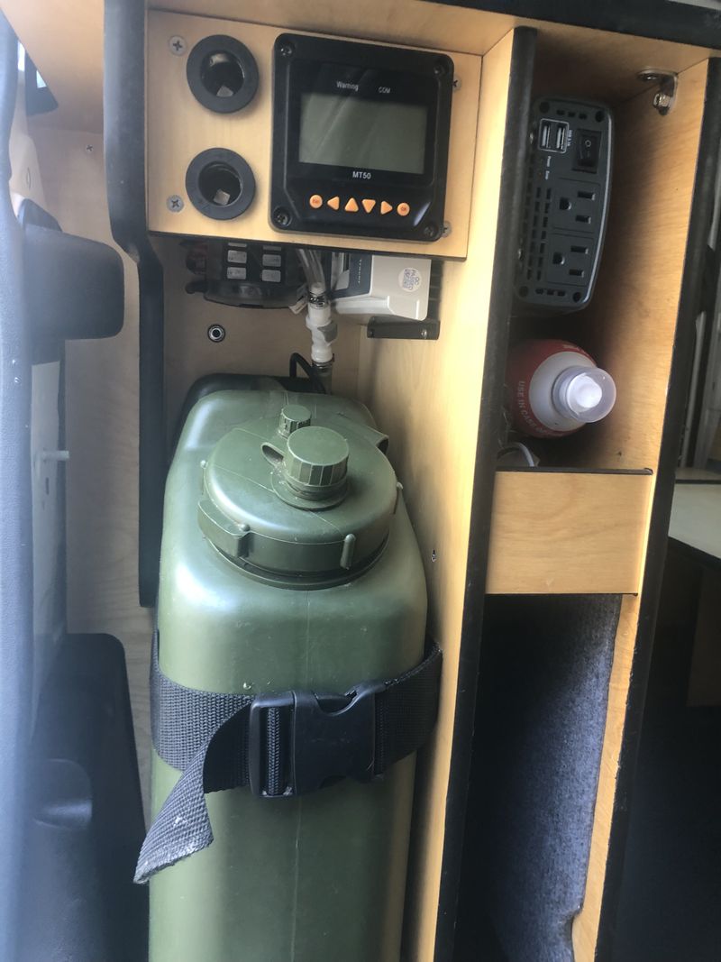 Picture 3/8 of a 2018 Ram Promaster City, professionally converted for sale in San Anselmo, California