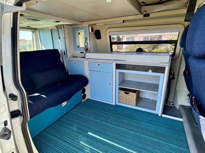 Picture 4/18 of a 2002 Eurovan Winnebago for sale in Santa Cruz, California