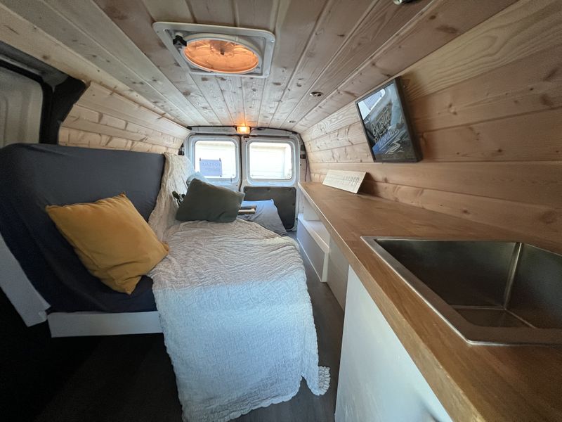 Picture 5/10 of a 2006 Ford E-250 Econoline Solar Off Grid Camper for sale in San Marcos, California