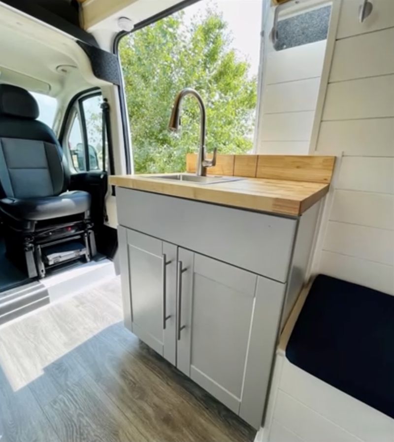 Picture 4/16 of a 2019 Promaster 2500 High Top for sale in Denver, Colorado