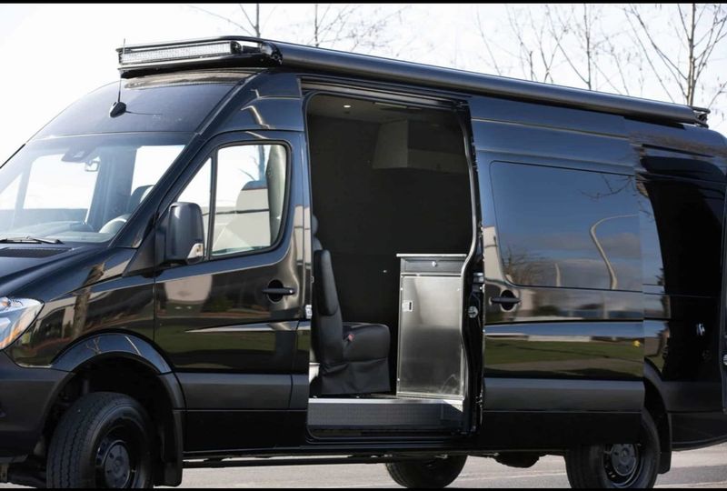 Picture 1/45 of a 2015 4×4 2500 Dual Slider by OutsideVan for sale in Floyd, Virginia
