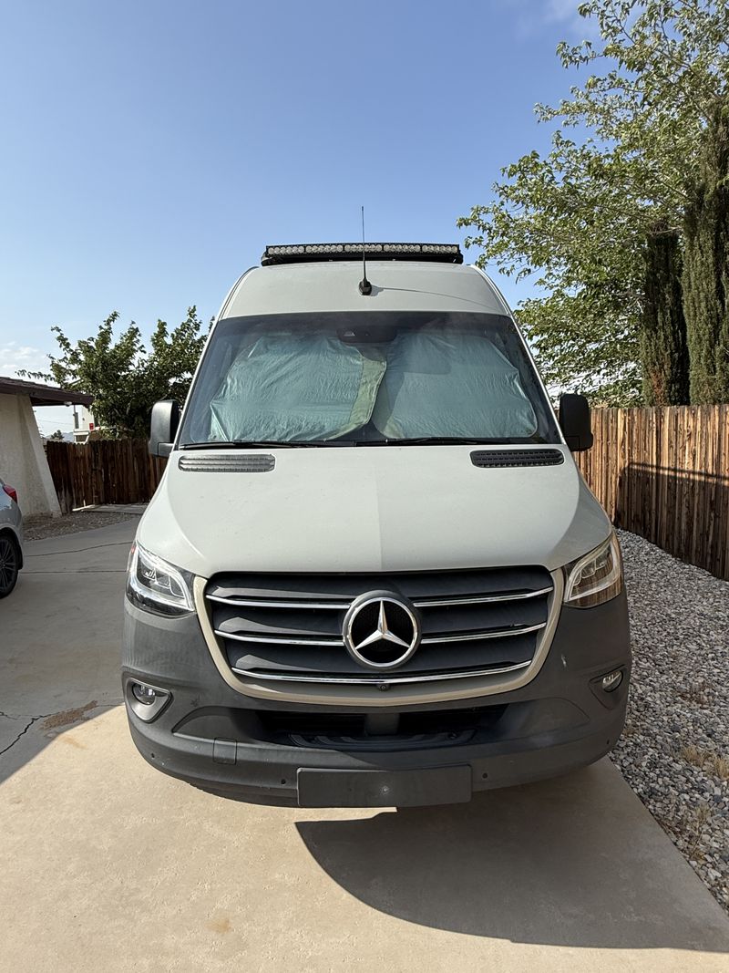 Picture 4/31 of a 2021 Mercedes Benz Sprinter 170 High Roof Crew for sale in Apple Valley, California