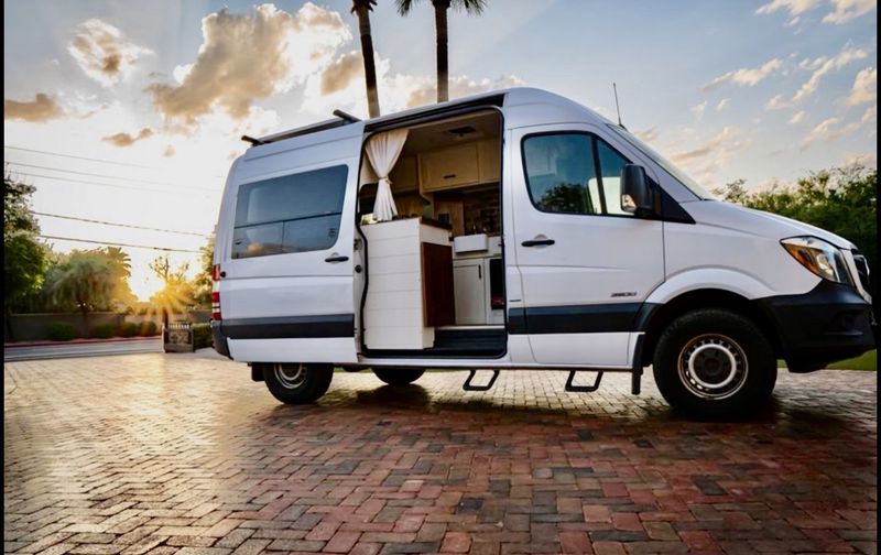 Picture 2/23 of a Custom stylish off road loaded Mercedes! Park ANYWHERE! for sale in Lake Havasu City, Arizona