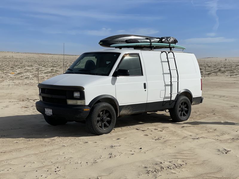 Picture 1/4 of a AWD Chevy Astro for sale in Incline Village, Nevada