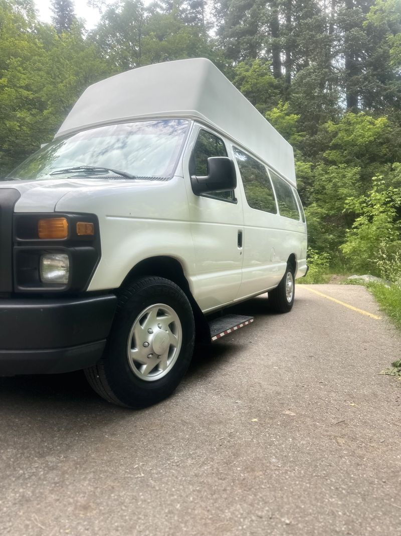 Picture 2/39 of a 2011 E35O Super Duty Campervan AZ Cream Puff Hi-Top   for sale in Midvale, Utah