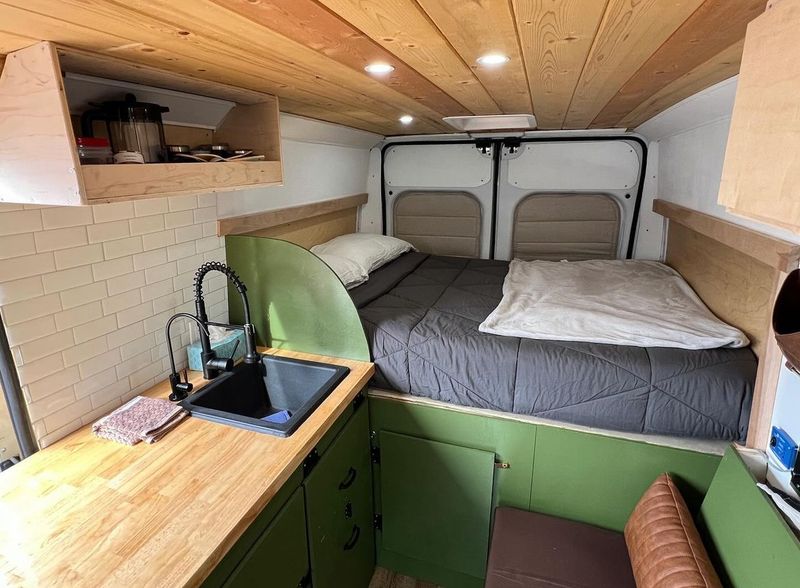 Picture 4/9 of a Low Miles! 2019 Dodge Ram Promaster 2500 for sale in Hartford, Connecticut