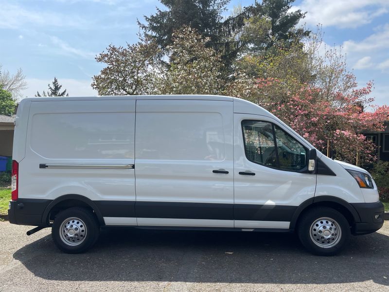 Picture 3/6 of a Like New Ford Transit AWD-  7k miles - READY FOR BUILD  for sale in Hood River, Oregon